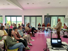 Landrat Hallerbach fr eine frhzeitige berprfung des Kita-Gesetzes