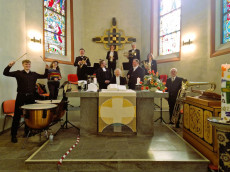 Ostersonntag in Ransbach-Baumbach: Musikalischer Gottesdienst mit Frechblech