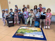 Vorschulkinder aus Neustadt (Wied) lernen den Wasserkreislauf kennen