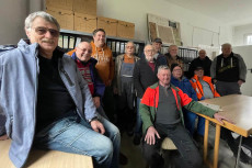 Rentner in Ro�bach meistern Archivumzug