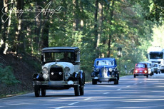 Oldtimer-Parade im Westerwald: Die 46. Raiffeisen Veteranenfahrt