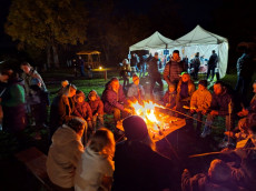 ber 1.000 Besucher beim Lagerfeuerfest von NEUES LEBEN