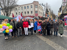 Aktionstag auf dem Luisenplatz: Neuwied setzt ein Zeichen gegen Rassismus