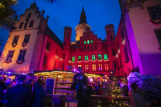 Mrchenhafter Weihnachtsmarkt auf Schloss Arenfels