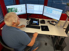 Modernisierung der Feuerwehreinsatzzentrale in Rennerod: Effizienzsteigerung durch neue Technik