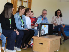 Kita "Kinder(t)r�ume" in Siegen feiert Welttag des Buches