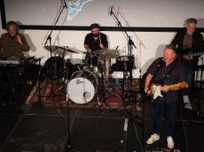 Justina Lee Brown fasziniert mit ergreifender Stimme beim Blues-Konzert in Neuwied