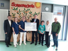 Ortsgemeinde Ehlscheid spendet 3.000 Euro an F�rderverein "Sonnenschein"