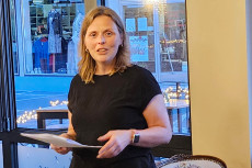 Direktkandidatin Ute Ernst startet Brgerdialog in Bad Hnningen