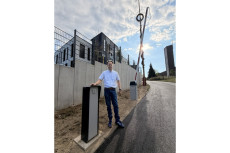 Ger�stet f�r den Schulstart: Neue Schrankenanlage und barrierefreie Bushaltestelle in Ro�bach