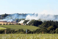 Technischer Defekt l�st Feldbrand in Breitenau aus