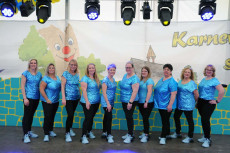 Legend�res Zeltwochenende KG Burggrafen Burglahr begann mit der M�dchensitzung 