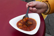 Wochenmarkt in Neuwied zieht um: Currywurst-Festival sorgt f�r Standortwechsel