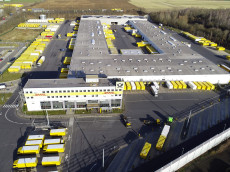 Weihnachten 2025: Paketzentrum Neuwied rechnet an Spitzentagen mit ber zu 600.000 Sendungen