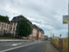 Herbstwetter in Rheinland-Pfalz: Wolken und Regen im Anmarsch