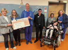 DRK Frauenverein Siegen e.V. spendet 18.000 Euro fr Umbau der Kinderinsel