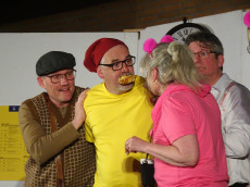 Lachen, bis der Arzt kommt - Slapstick-Theater in Bannberscheid