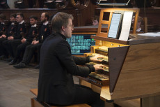 Wenn 18 Stimmen eine ganze Kirche zum Strahlen bringen