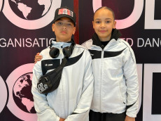 TGC Redoute Koblenz e.V.: Drei Starts, drei Medaillen im Hiphop f�r Emma und Theo Pinger