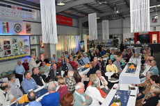 Ehemalige der VR Bank "RheinAhrEifel" treffen sich in Mayen