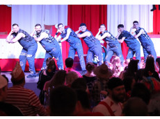 Showtanz und Hebefiguren: Erpel erlebte unvergessliches Nightfever 