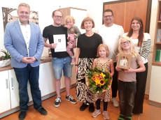 Verbandsgemeinde Rennerod feiert Meilenstein: 600. Balkonkraftwerk bewilligt 