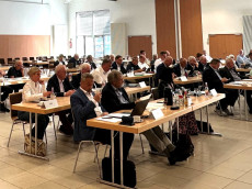 Kreistag gibt millionenschweres F�rderpaket f�r Kreis Neuwied frei