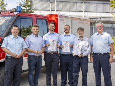 Wehrf�hrung der Freiwilligen Feuerwehr Gro�seifen wird umformiert