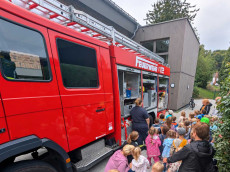 Projektwoche in der Kita: Feuerwehr hautnah erleben