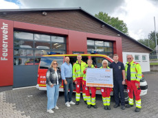 DAK-Mitarbeiter spenden �ber 2.000 Euro an First Responder Weltersburg