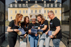 Neues G�stemagazin: Neuwied pr�sentiert sich "ganz f�rstlich"