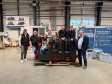 Maschinenbau B�hmer setzt historische Grubenlok f�r Besucherbergwerk Bindweide instand