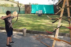 Historische B�gen und Bogenschie�en in R�mer-Welt Rheinbrohl