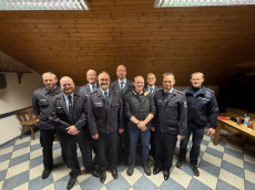 Wechsel im Vorstand der Feuerwehr Hellenhahn-Schellenberg: Ehrungen und Ausblick