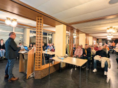 Franziskus Krankenhaus Linz startet neue Veranstaltungsreihe "nah dran � Medizin zum Mitreden" mit gro�em Erfolg