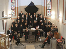 Eindrucksvolle Atmosph�re: Karfreitag in Ransbach-Baumbachs Musikkirche