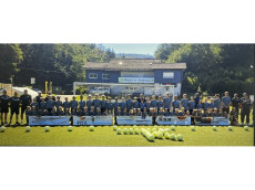 Fu�ballprofis in der Wurth Arena: Kastenmaiers Fu�ballschule begeistert erneut in Niederfischbach