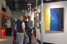 Benefiz-Kunstaktion: 1000 Euro f�r eine Flasche Wein 