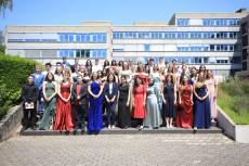 Feierlicher Abschied: Abitur 2026 an der Ludwig-Erhard-Schule Neuwied