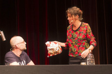 Nicht nur ein gutes Ende beim literarischen Abend in Westerburg