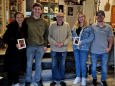 Knigsgalerie erffnet: KJGV-Majestten berraschten im Heimatmuseum Rheinbrohl