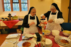 Kreativer Missionsbasar auf dem Waldbreitbacher Klosterberg