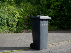 Richtig entsorgen: Was in die schwarze Tonne geh�rt