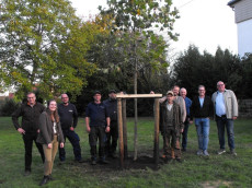 Hegering Rengsdorf/Waldbreitbach pflanzt zum zehnten Mal einen Baum