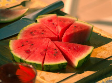 Praktische Tipps f�r hei�e Tage: So bleibt der K�rper gesund