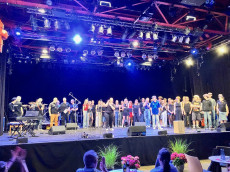 "it rocks": 18 Sch�lerbands begeistern im Kulturwerk Wissen