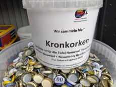 Kronkorken sammeln f�r den guten Zweck in Neuwied