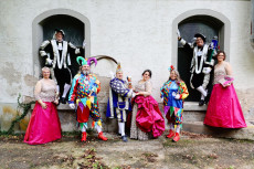 Prunkvolle Inthronisation in Heimbach-Weis: Prinzenpaar Peter III. und Kathrin im Rampenlicht