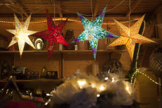 Nikolausmarkt in Unkel ldt zum Verweilen ein