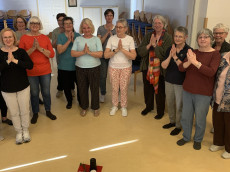 Qi Gong-Schnupperstunde f�r Frauen der kfd Kirchen, St. Michael